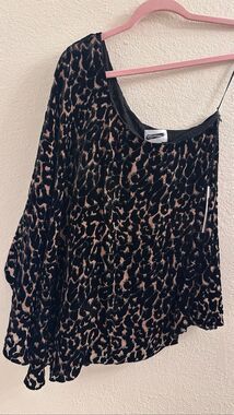 REACTED by Jay Godfrey One Shoulder Animal Print Black and Tan Top Size XS